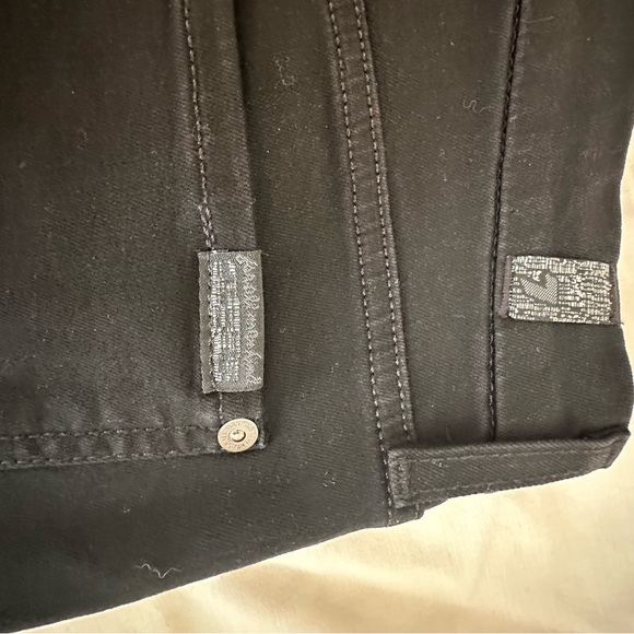 7 For All Mankind Black Ankle Cropped Jeans - Picture 8 of 11